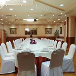 Otel Conde Ansurez 4*