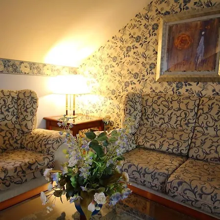 Conde Ansurez Hotel 4*